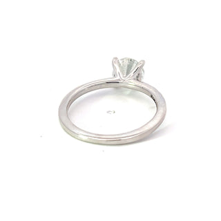 Anillo de compromiso de diamantes canadienses de talla brillante redonda de 1,01 quilates en oro blanco de 14 quilates