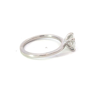Anillo de compromiso de diamantes canadienses de talla brillante redonda de 1,01 quilates en oro blanco de 14 quilates