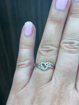 10K White Gold Heart Shape 0.054cttw Diamond Ring, size 6.5