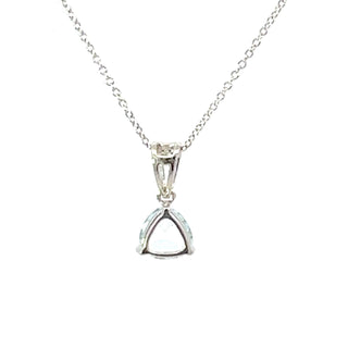 Colgante de aguamarina con talla billón de 6,0 mm en oro blanco de 10 quilates - 18"