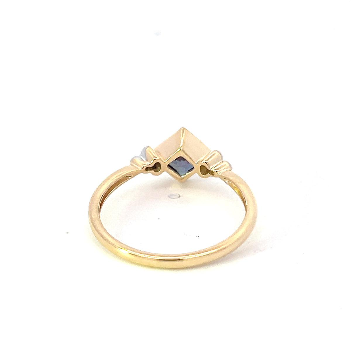 10K Yellow Gold  Created Alexandrite and Diamond Ring, size 7