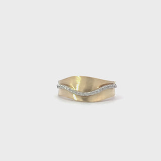 10K Yellow Gold 0.11cttw Diamond Ring Video