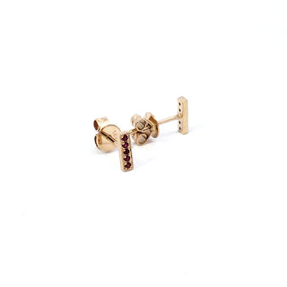 Pendientes de rubí de oro amarillo de 14 quilates de 0,10 quilates