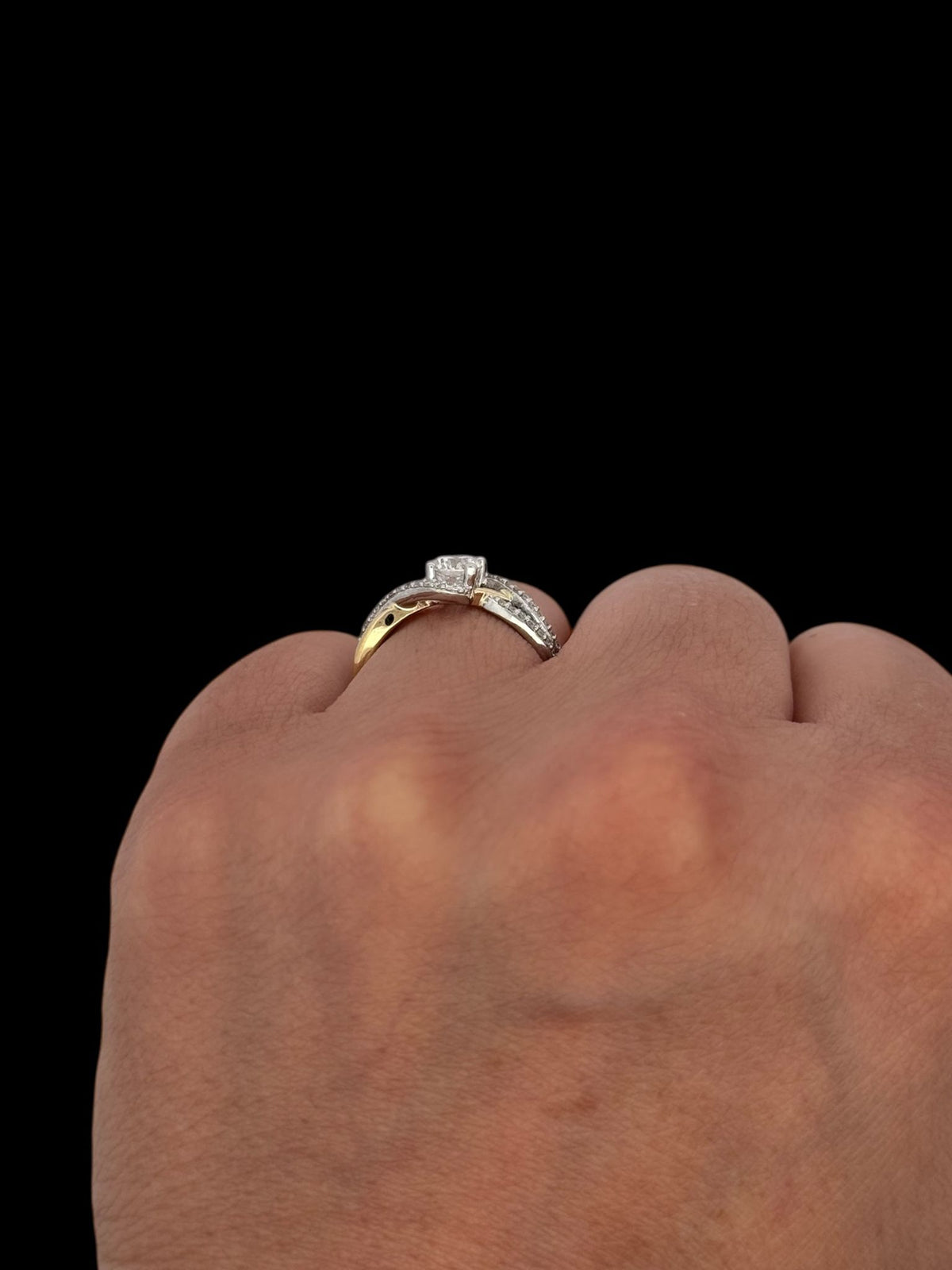 14K Yellow and White Gold 0.31 ct Canadian Diamond Ring