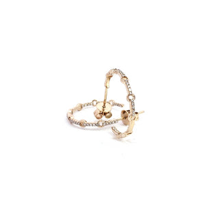Aretes tipo argolla con diamantes de 0,10 quilates en oro amarillo de 14 quilates