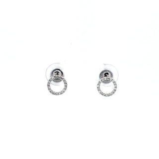 Aretes de diamantes de 0,10 quilates en oro blanco de 14 quilates