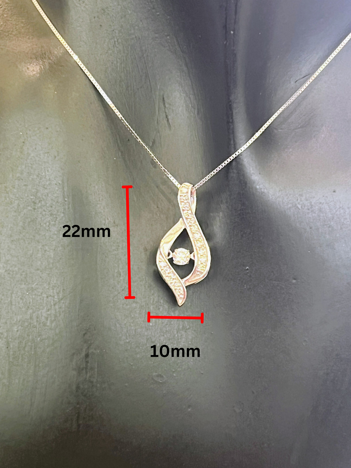 10K White Gold 0.25 cttw  Diamond  Pulse Pendant, 18&quot;