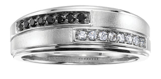 10K White Gold Men’s Diamond Ring