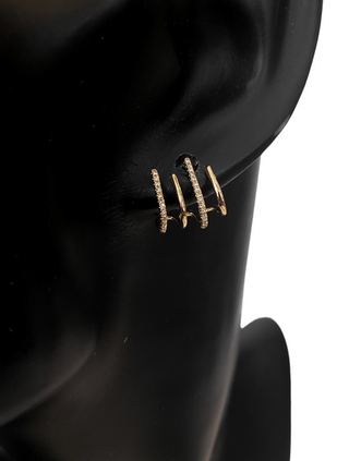 Aretes de diamantes de 0,14 quilates en oro amarillo de 14 quilates