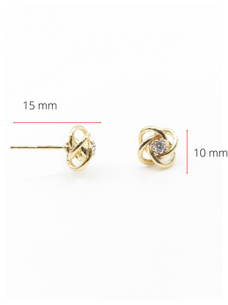 Aretes de diamantes canadienses de 0,10 quilates en oro amarillo de 10 quilates