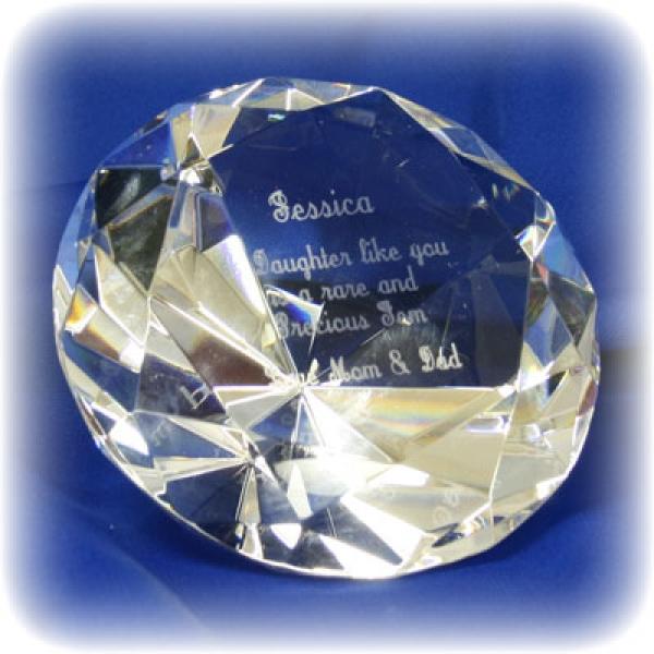 Premio pisapapeles Optic Diamond de 100 mm