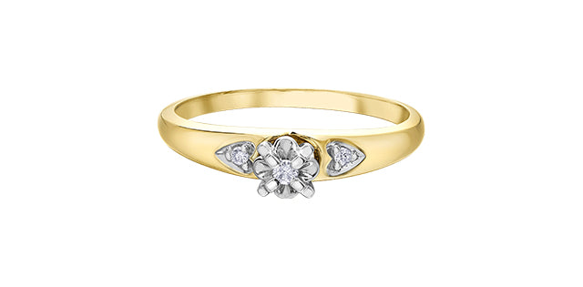 Gold ring with a floral design featuring diamonds on a white background