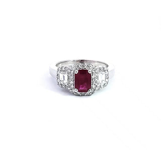 Anillo de oro blanco de 14 quilates con rubí de 1,10 quilates y diamantes de 0,94 quilates - Talla 7