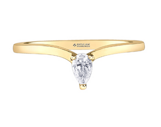 14K Yellow Gold 0.12cttw Diamond Pear Shape Canadian Diamond Ring