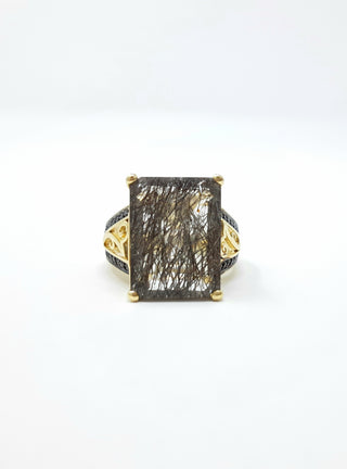 Anillo de cuarzo turmalinado y diamantes negros