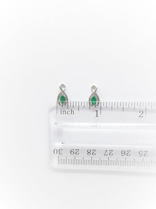 10K White Gold Oval Cut Emerald Stud Earrings