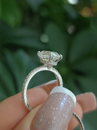 Moissanite Engagement & Wedding Band Set