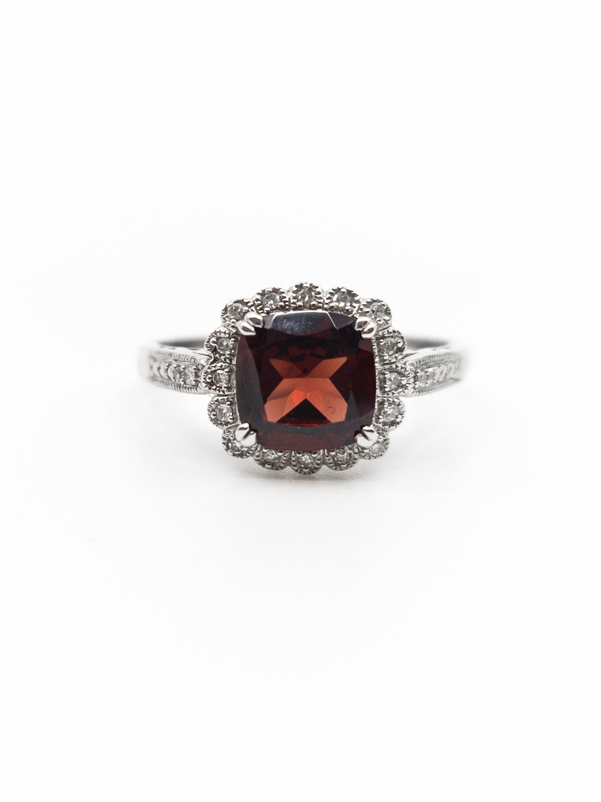 10K White Gold Garnet and 0.07cttw Diamond Ring