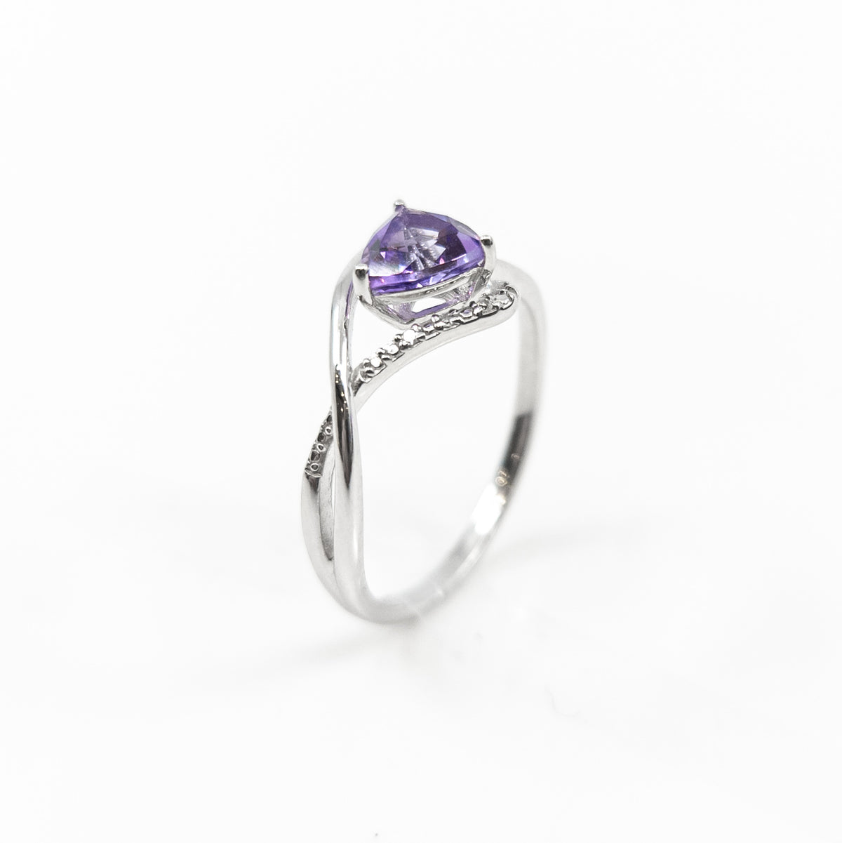 Amethyst &amp; Diamond Ring