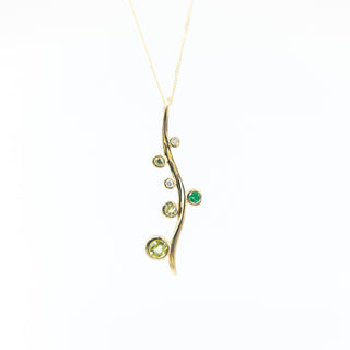 Collar de diamantes y piedras multicolores de oro amarillo de 10 quilates, 18"