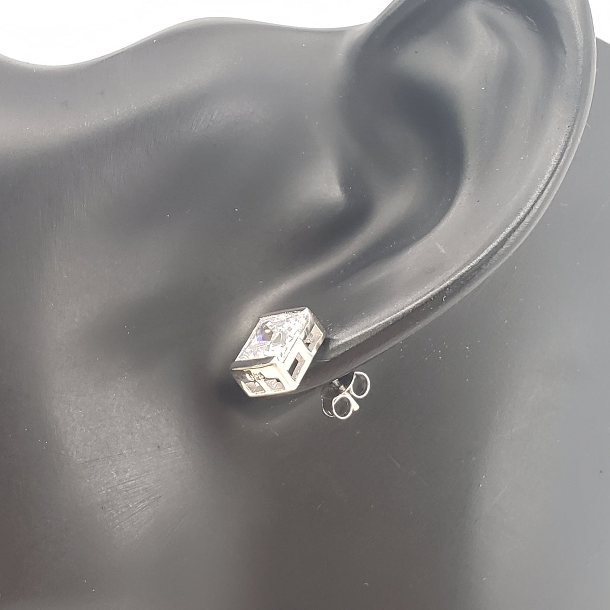 925 Sterling Silver Cubic Zirconia Stud with Butterfly Backs - 9mm x 7mm