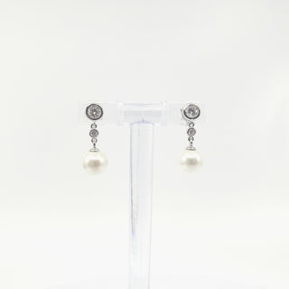 Pendientes colgantes de plata de ley 925 con circonita cúbica y perlas de imitación de 8 mm.