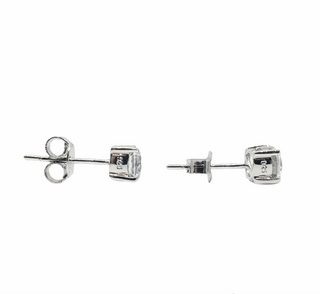 Pendientes de tuerca de plata de ley 925 con circonita cúbica de 5 mm y engaste de 4 garras