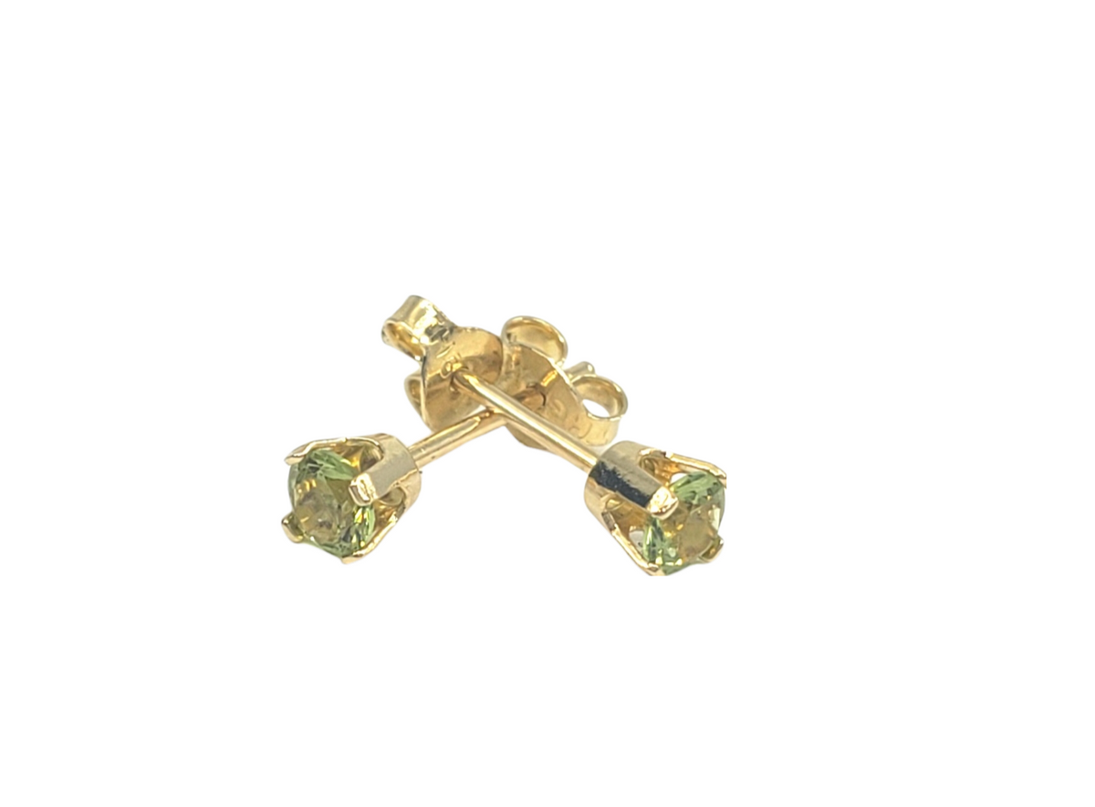 10K Yellow Gold 3mm Synthetic Peridot Stud Earrings with 4 Claw Setting