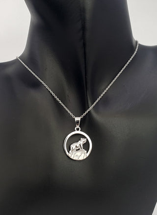 Colgante de oso Nakoda con diamantes canadienses de 0,015 quilates en plata de ley 925