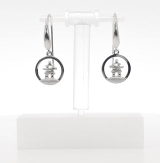Pendientes colgantes Inukshuk de diamantes canadienses de 0,01 quilates de plata de ley 925