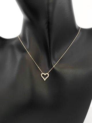 Colgante en forma de corazón con diamantes de 0,125 quilates en oro amarillo de 10 quilates, 18"
