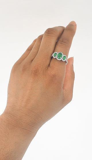 SEGUIMIENTO - Esmeraldas de talla ovalada de platino de 1,22 quilates y anillo de diamantes de 0,42 quilates - Talla 6,5 