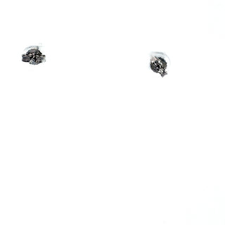 Pendientes solitarios de diamantes de talla princesa cultivados en laboratorio de oro blanco de 14 quilates de 1,00 quilates con espalda de mariposa