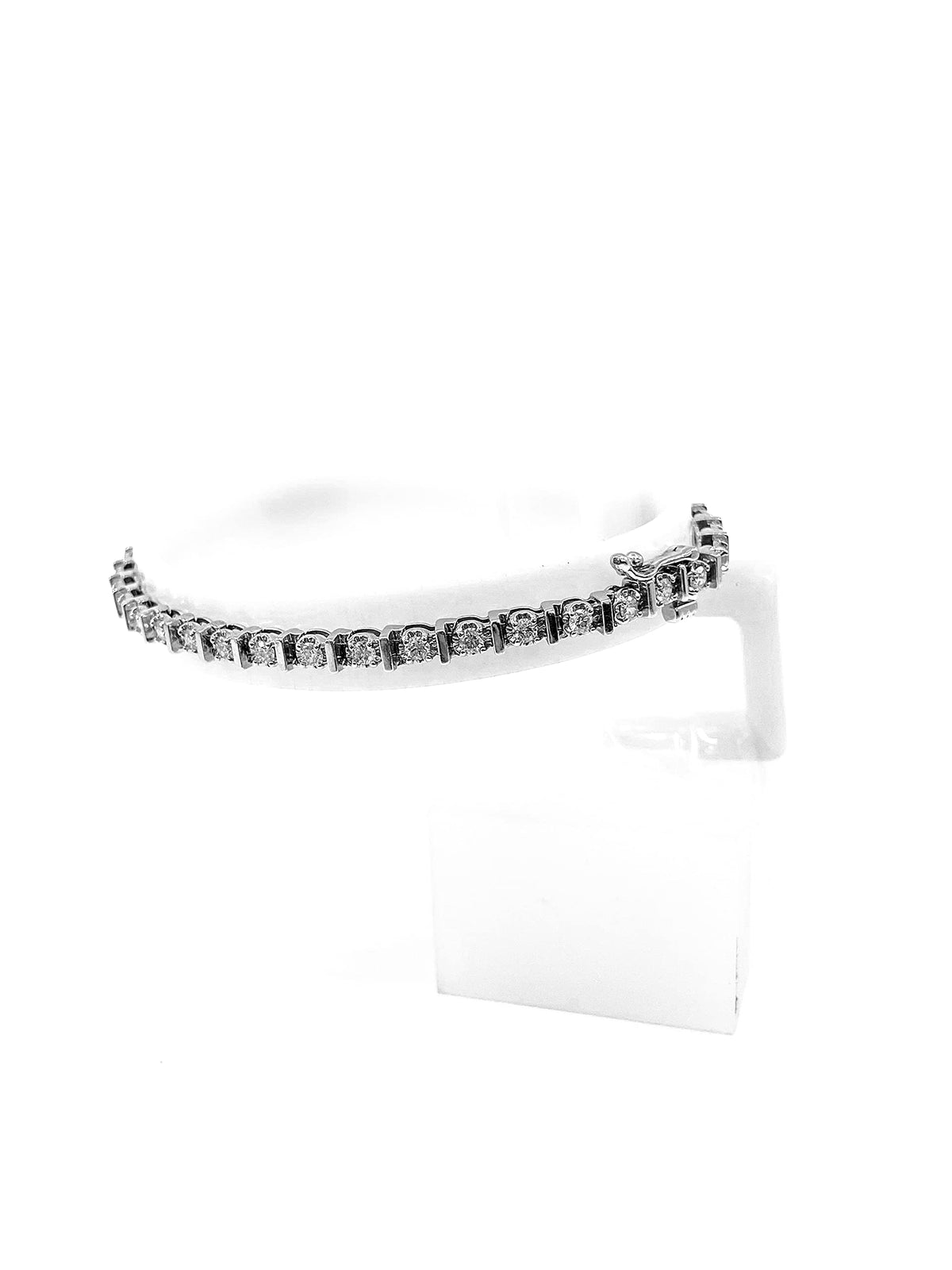 10K White Gold 2.00cttw Diamond Tennis Bracelet, 7&quot;