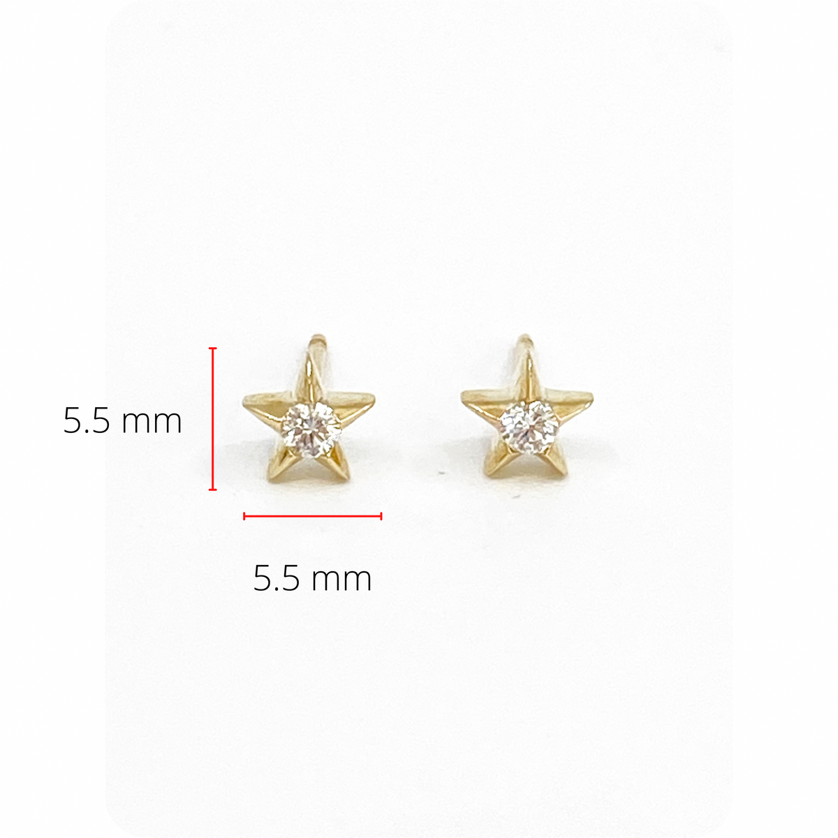 Aretes con forma de estrella de diamantes canadienses de 0,125 quilates en oro amarillo de 10 quilates