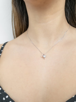 Colgante en forma de corazón con diamantes canadienses de 0,096 quilates en oro rosa y blanco de 10 quilates, 18"