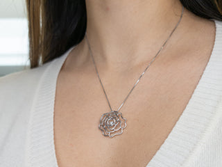 Collar de plata de ley con diamantes canadienses de 0,04 quilates, 18"