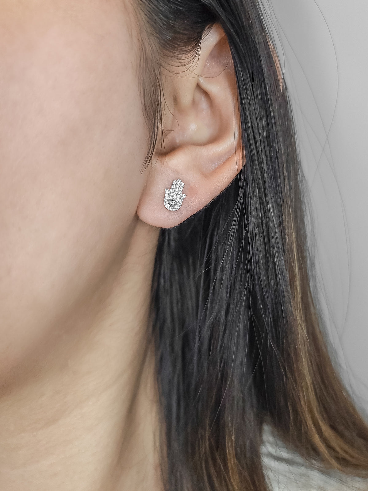 10K White Cubic Zirconia Stud Earrings