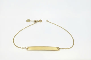 Brazalete con barra grabable de oro amarillo de 10 quilates (35 mm x 4 mm) - 7 pulgadas