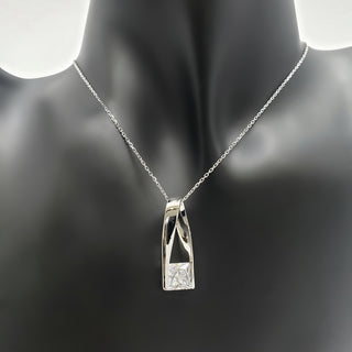 Colgante con cadena de circonita cúbica de 7 mm de plata de ley 925, 18 pulgadas