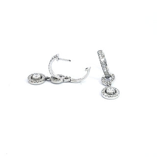 Aretes colgantes de diamantes de 0,93 quilates en oro blanco de 14 quilates