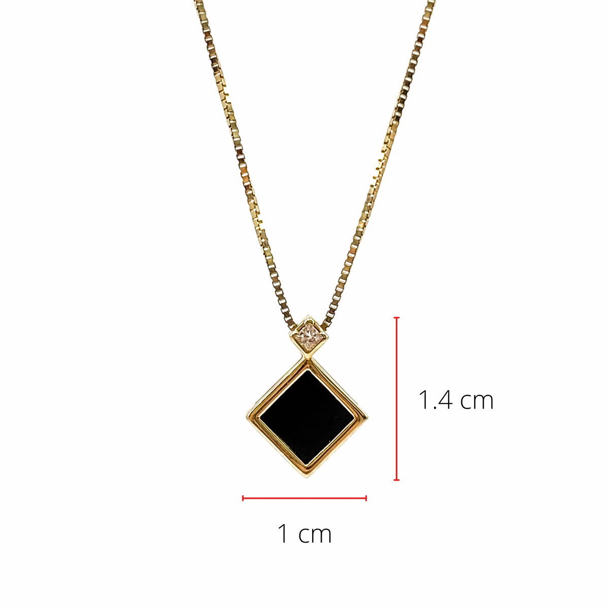 10K Yellow Gold 6mm Onyx &amp; 0.04cttw Canadian Diamond Pendant, 18&quot;