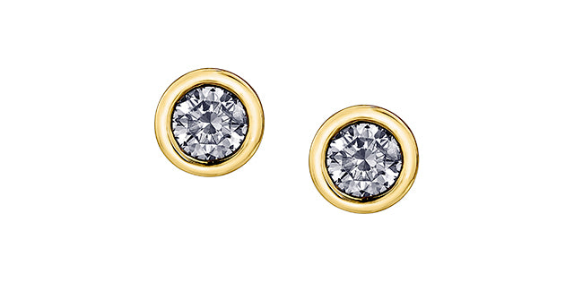 Aretes con engaste de bisel de diamantes canadienses de 0,30 quilates en oro amarillo de 14 quilates