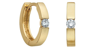 Pendientes tipo argolla con bisagras Huggie de diamantes de 0,10 quilates en oro amarillo de 10 quilates