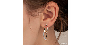 Pendientes colgantes de diamantes en oro amarillo de 10 quilates, 0,25 quilates