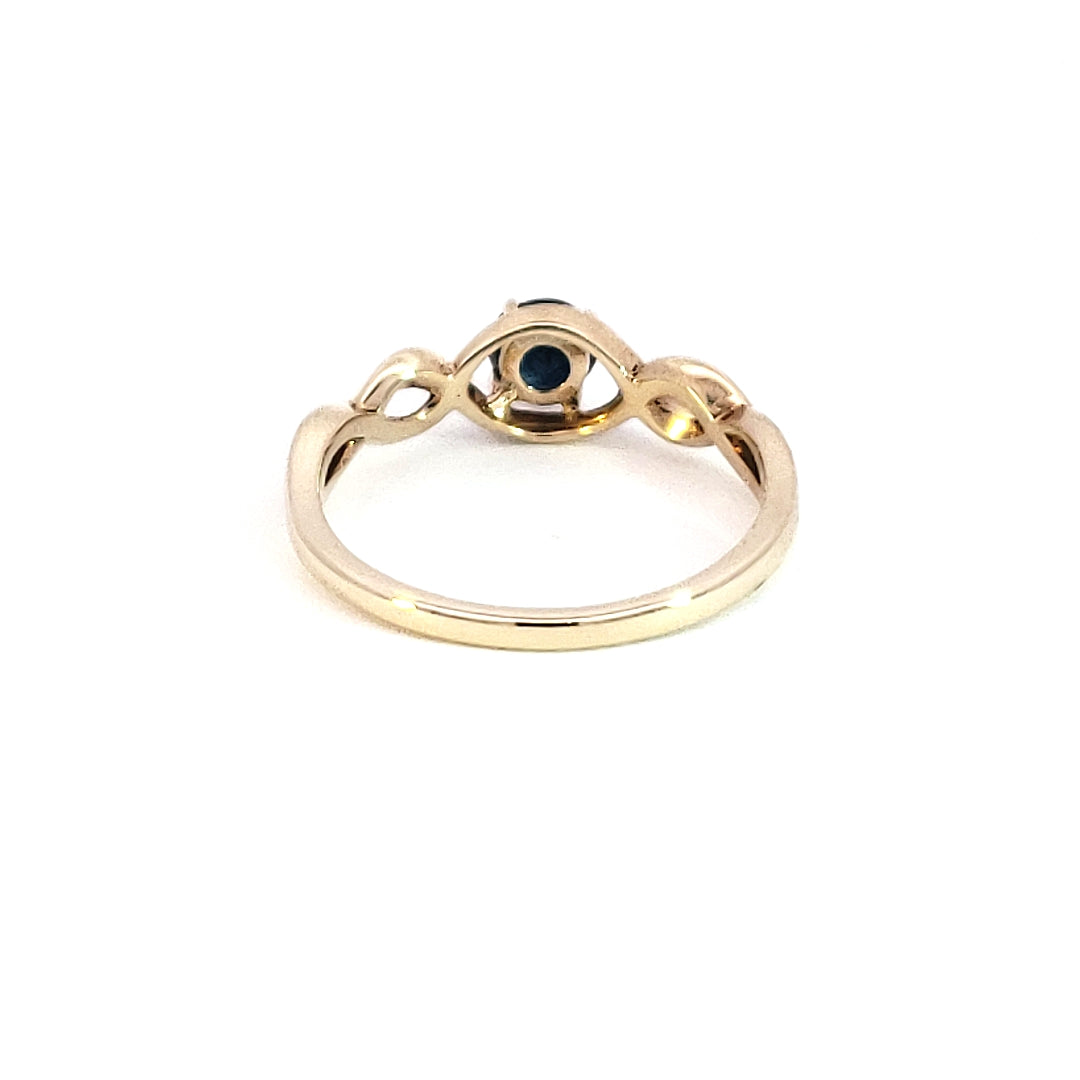 10K Yellow Gold Sapphire Ring - Size 7