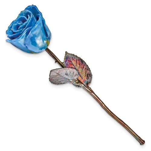 Rosa real recortada en cobre bañada en laca azul marino