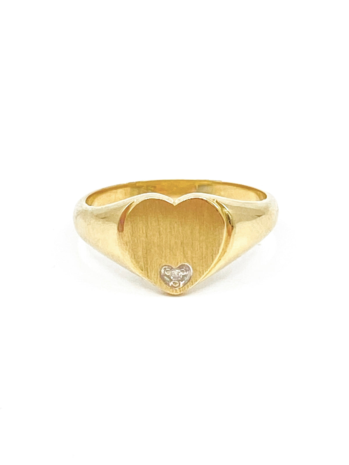 Anillo tipo sello con forma de corazón y diamantes de 0,007 quilates en oro amarillo de 10 quilates, talla 6