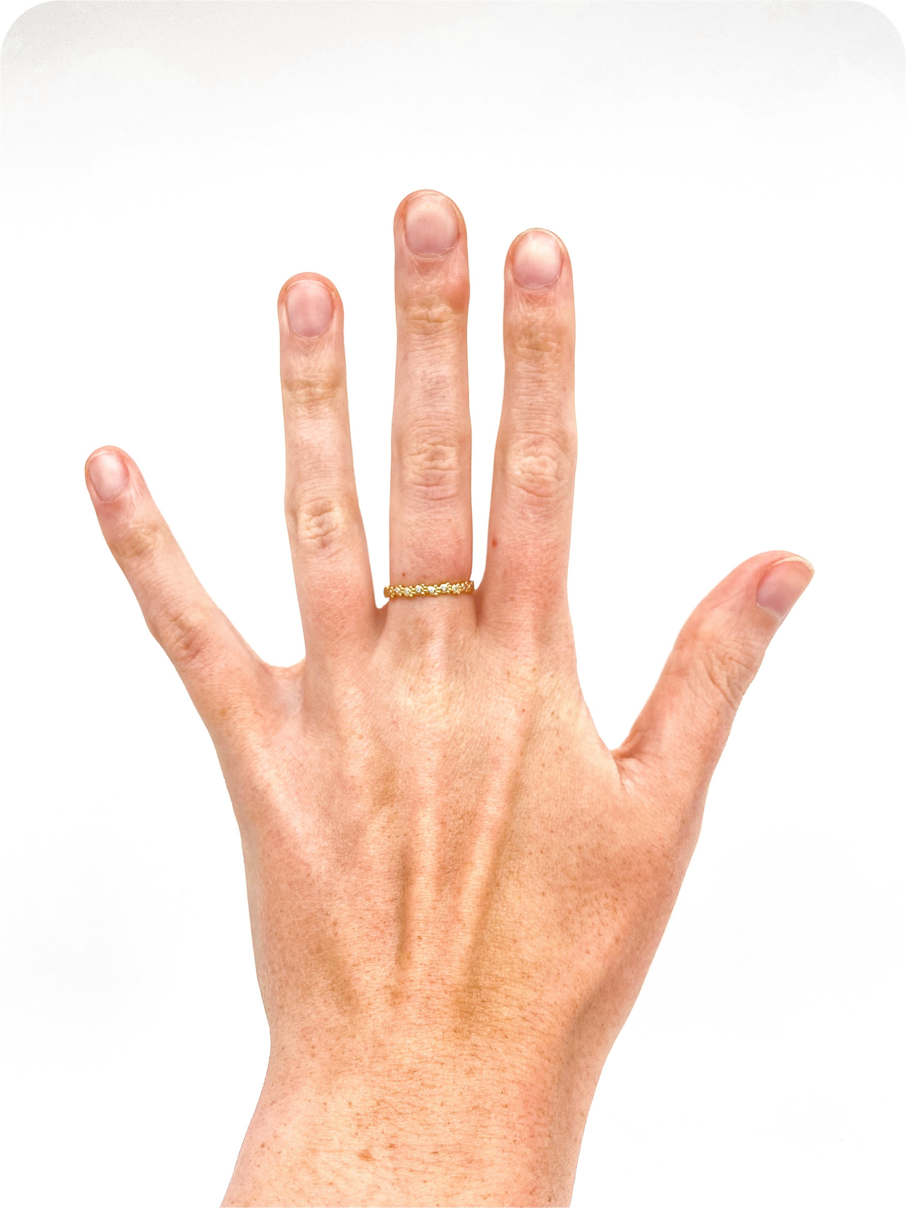 10K Yellow Gold 0.06cttw Round Cut Diamond Ring, size 6.5