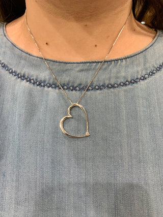 Collar de plata con diamantes